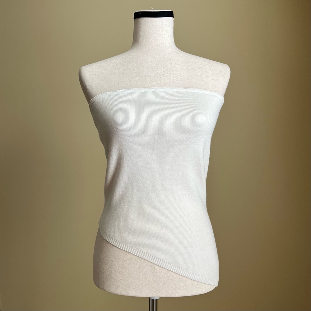NWT Line & Dot - Strapless Sweater with Angled Hem - Monarch in White - Large